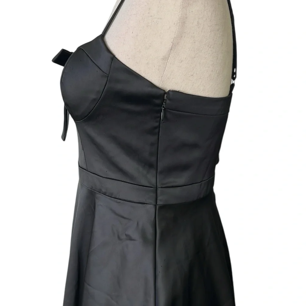 Forever 21 Exclusive Satin Fit and Flare Corset Dress - Picture 9 of 12